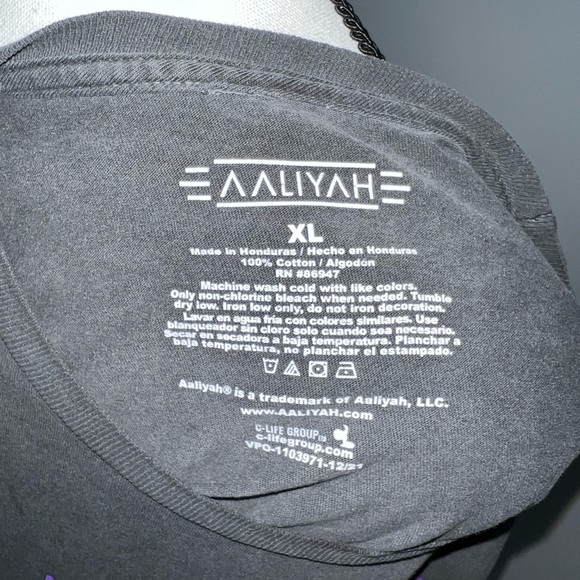 *SOLD* Aaliyah T-Shirt - Picture 4 of 4